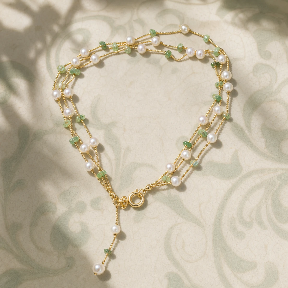 Pulseira Ravello Tripla em Ouro 18K com Esmeraldas e Pérolas